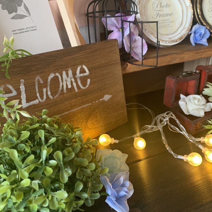 結婚式ウェルカムスペース　壁掛けアンティークフラワーリース付き　グリーン観葉植物