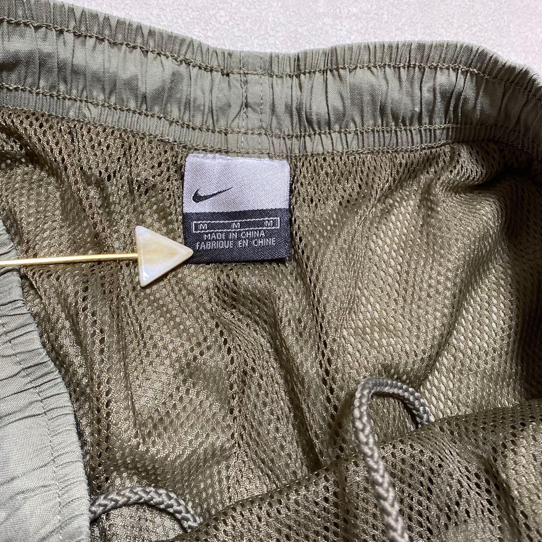 美品☆NIKE ウィンドブレーカー　上下セット　カーキ　M＊QJ