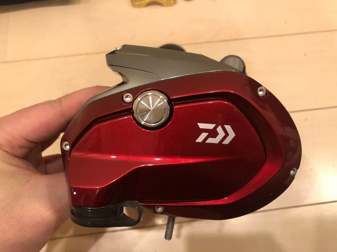 【専用】ダイワDaiwa 電動リール SEABORG800MJ