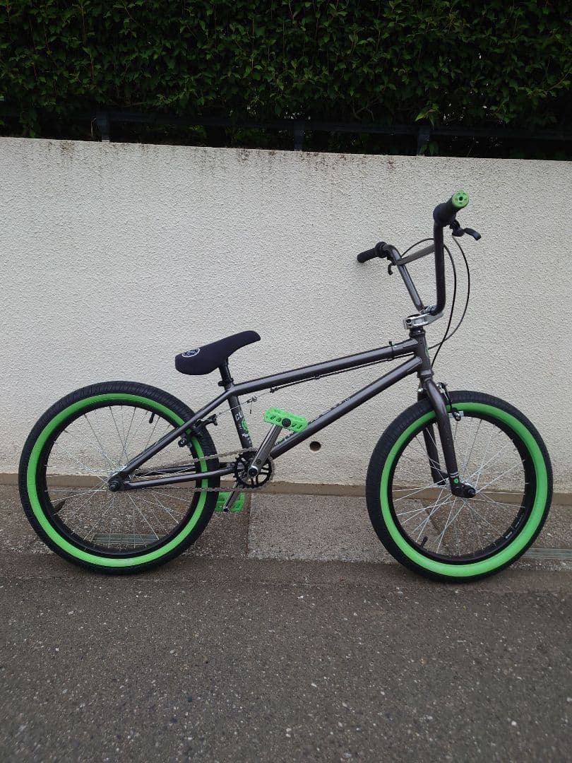 送料無料　WETHEPEOPLE 　 CURSE　20インチ完成車　BMX