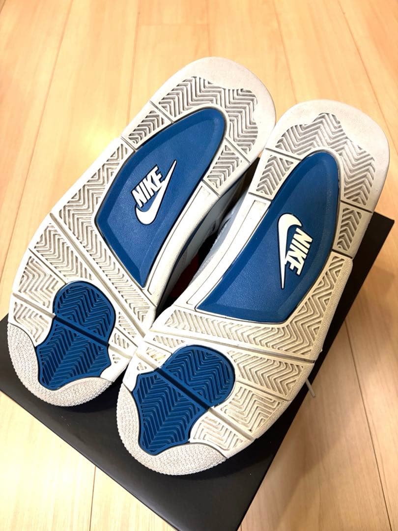 シューズ(男性用) Nike Air Jordan 4 FV5029-141 27.5cm