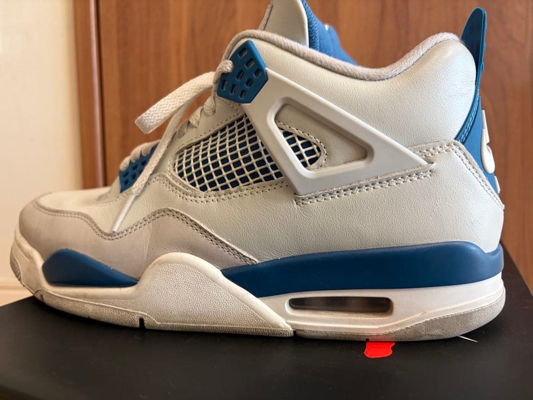 シューズ(男性用) Nike Air Jordan 4 FV5029-141 27.5cm