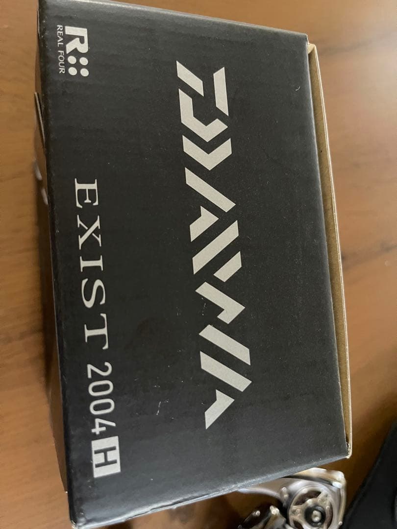 [美品]DAIWA EXIST 2004H スピニングリール