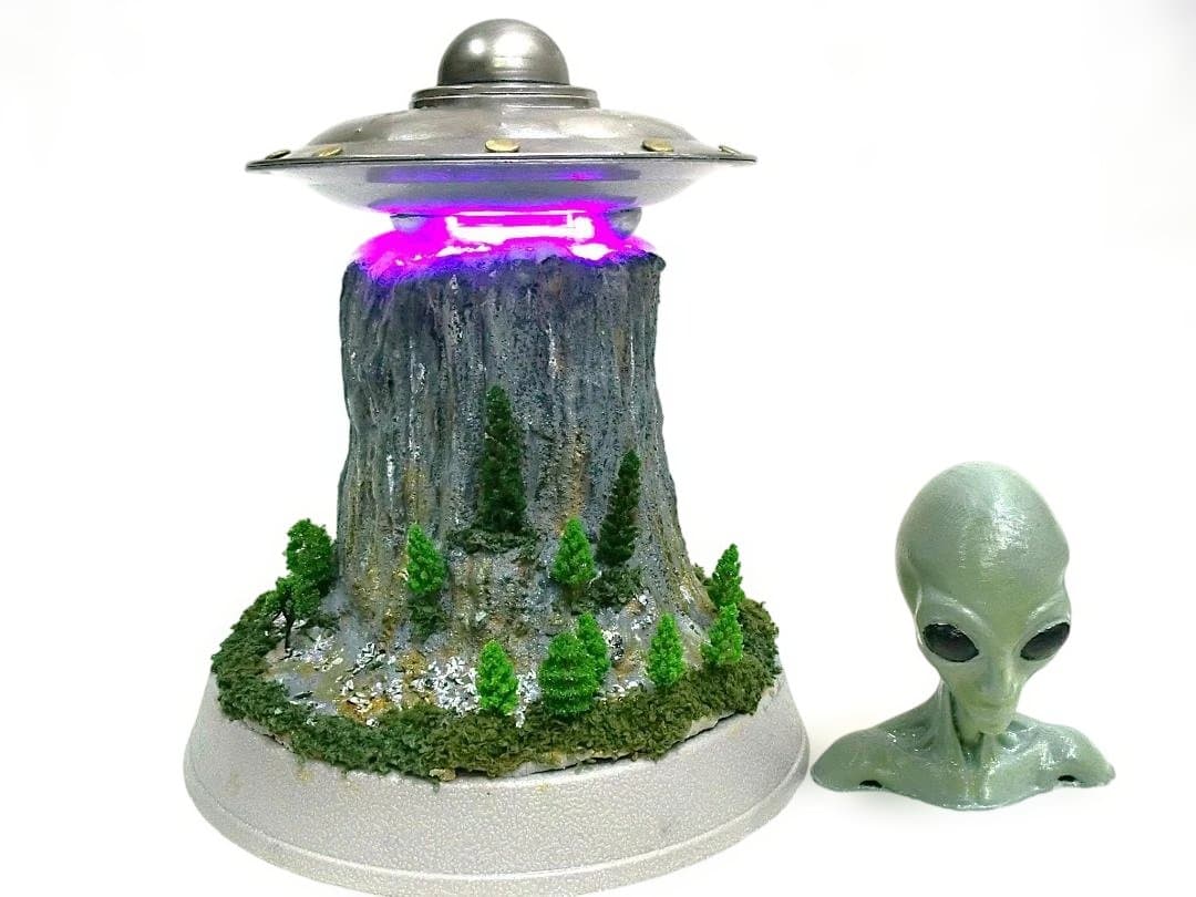 UFOジオラマシリーズ　未知との遭遇デビルタワー　マザーシップ　エイリアンヘッド