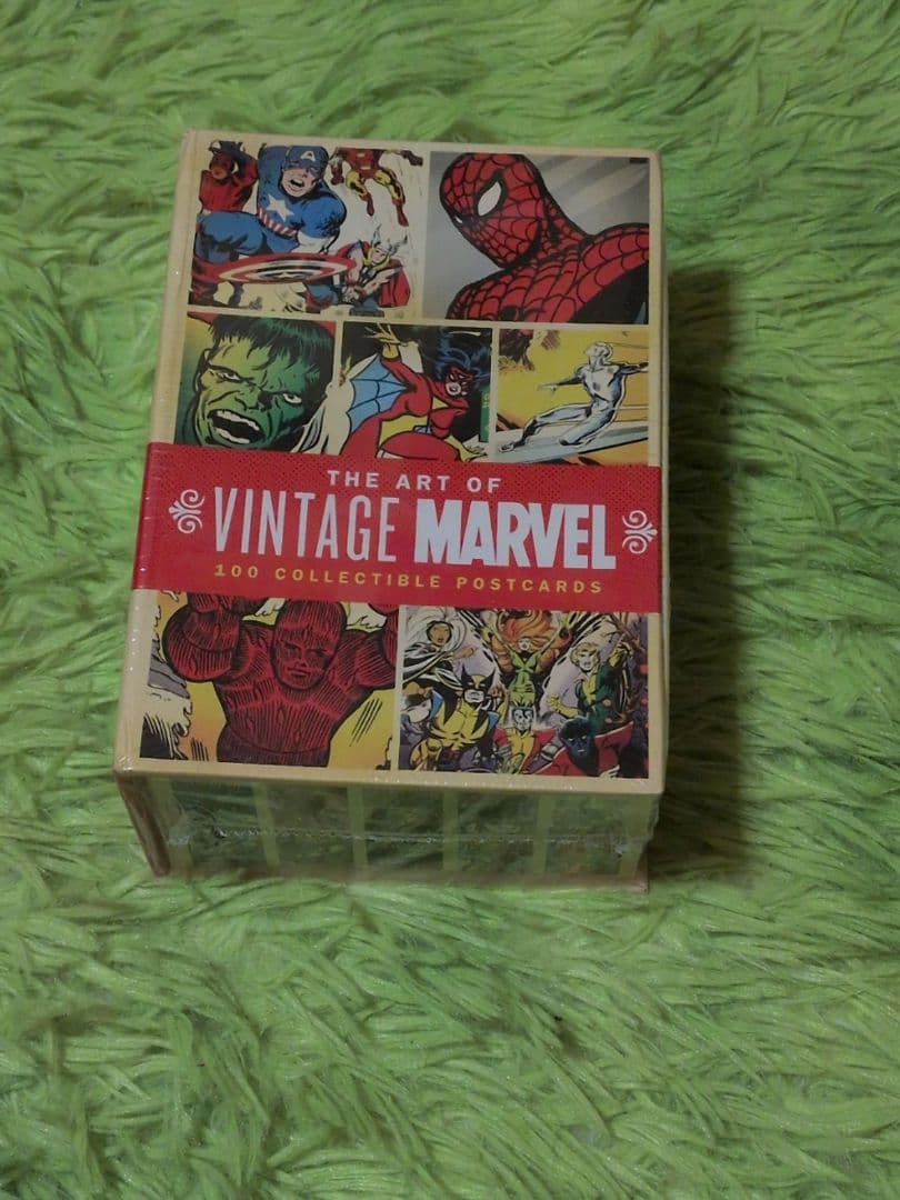コレクション ART OF VINTAGE MARVEL 100 POSTCARD SET