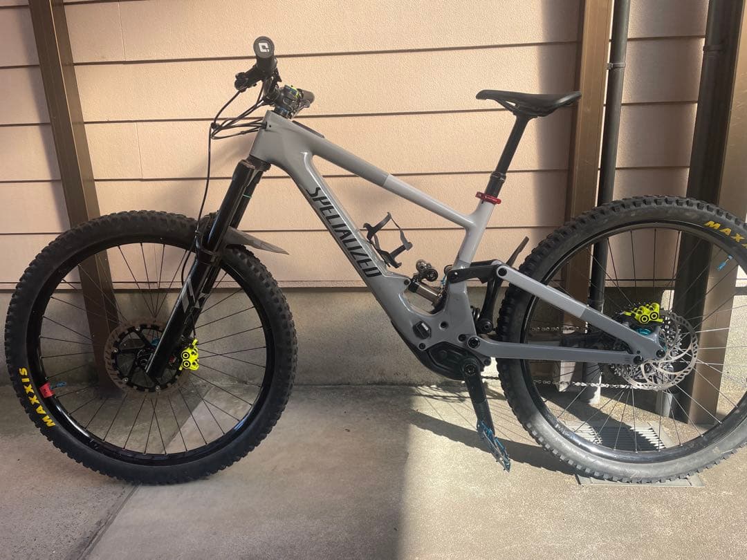 Specialized マウンテンバイク ケニーヴォ サイズs3