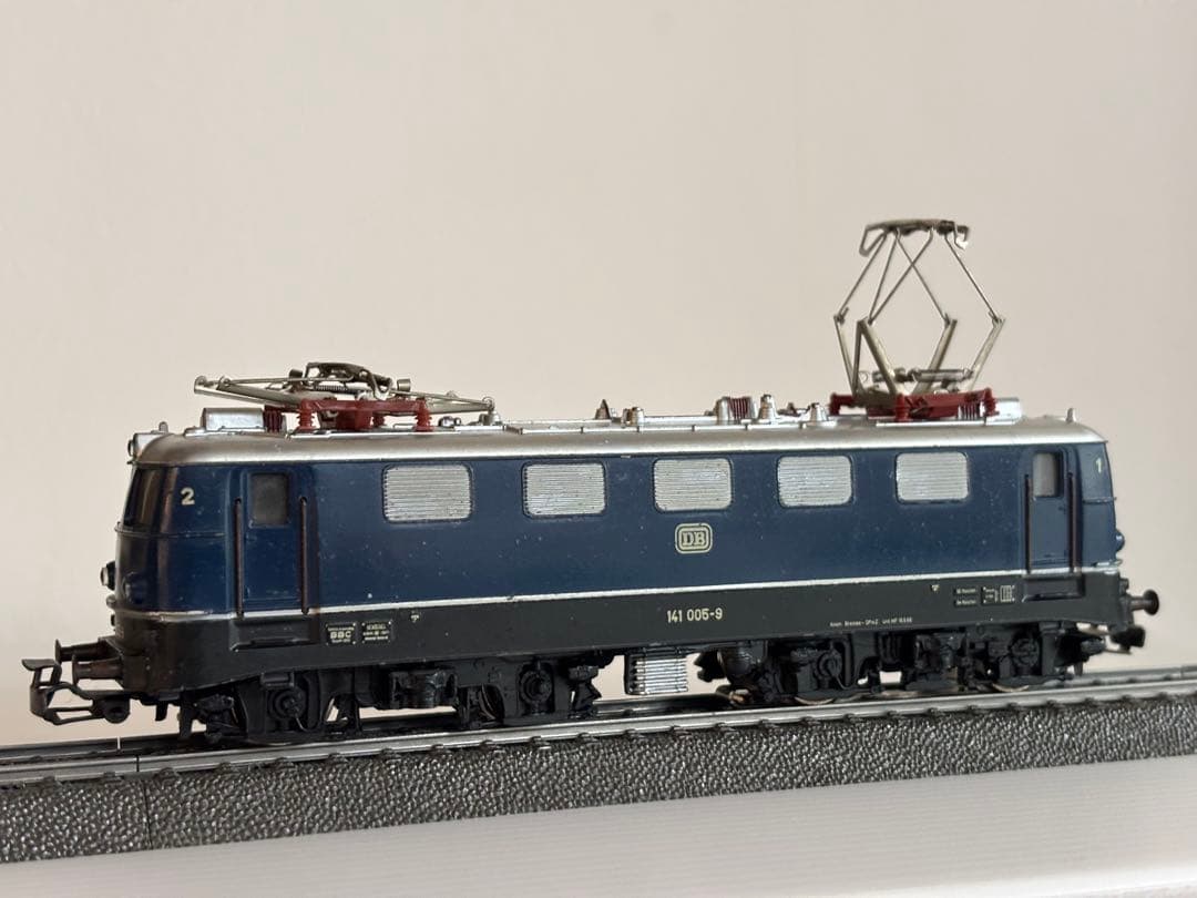 メルクリン ドイツ連邦鉄道　1969年製　電気機関車　BR141 稼働品　箱付き