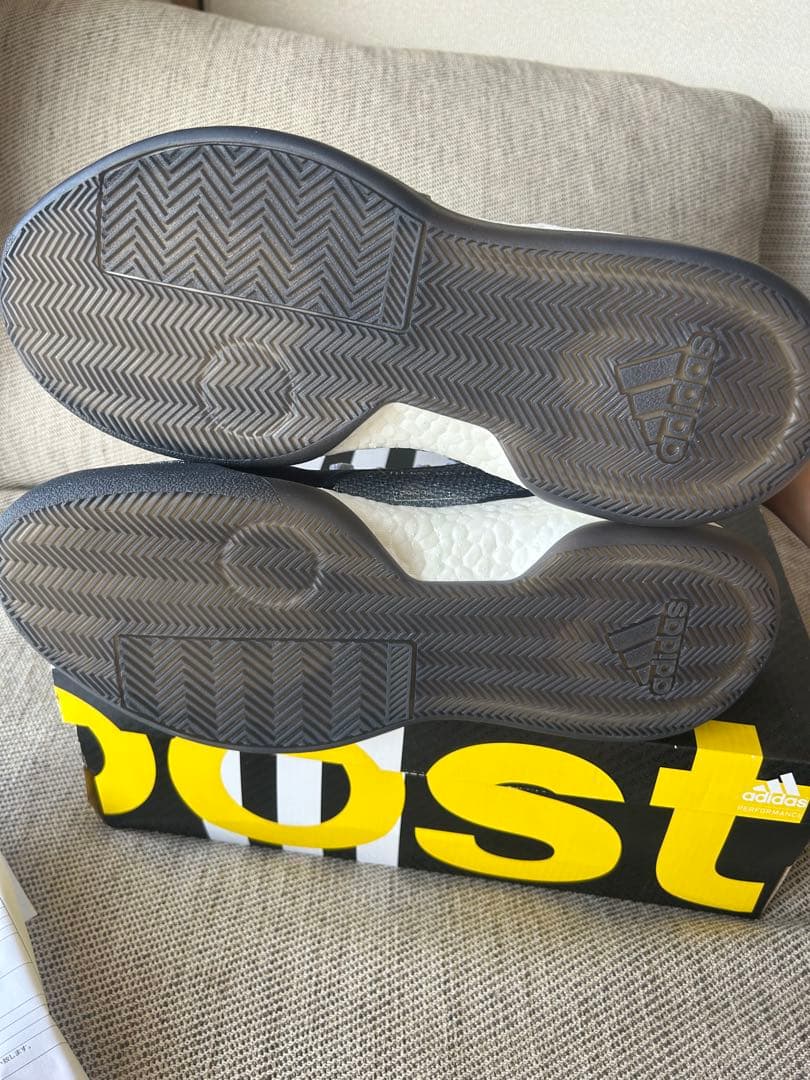 [新品]adidas marquee Boost バスケットシューズ