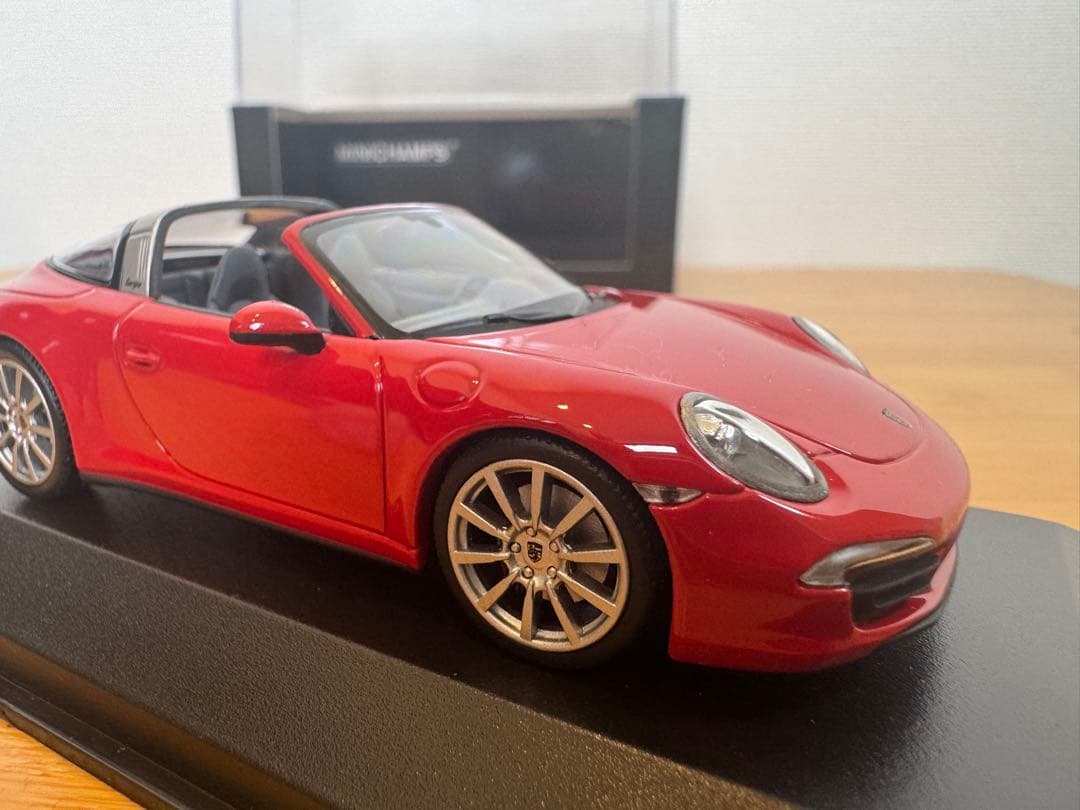 【MINICHAMPS】限定504台　Porsche 911 Targa