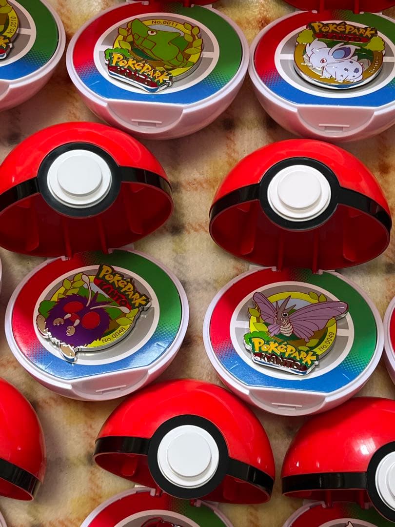 ポケパークカントー　ピンズ　13個セット