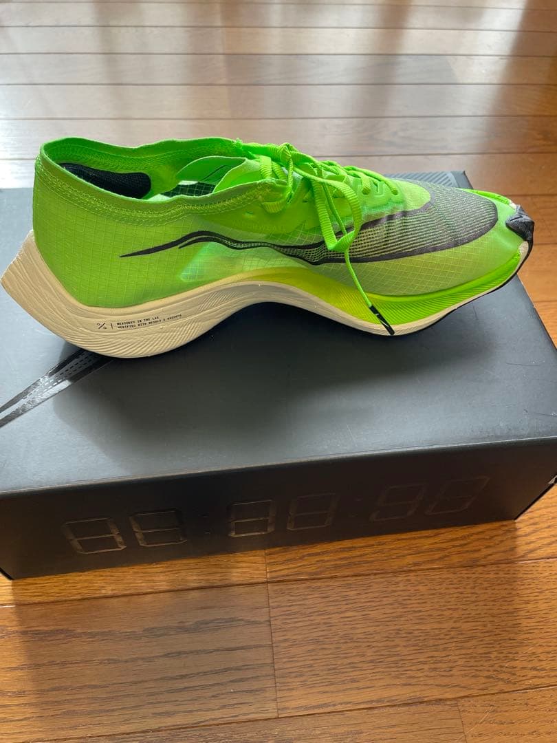 値下！［未使用］ NikeズームX ヴェイパーフライネクスト％25.5cm