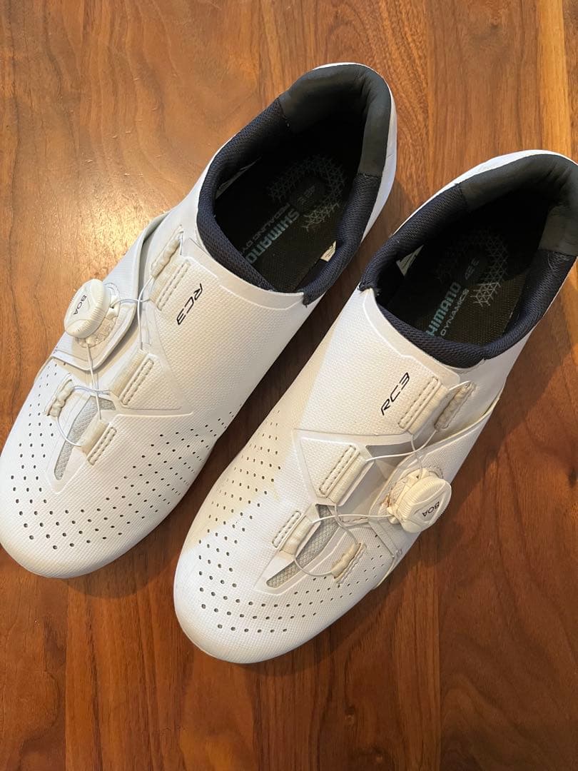 SHIMANO ビンディングシューズ RC3 SH-RC300