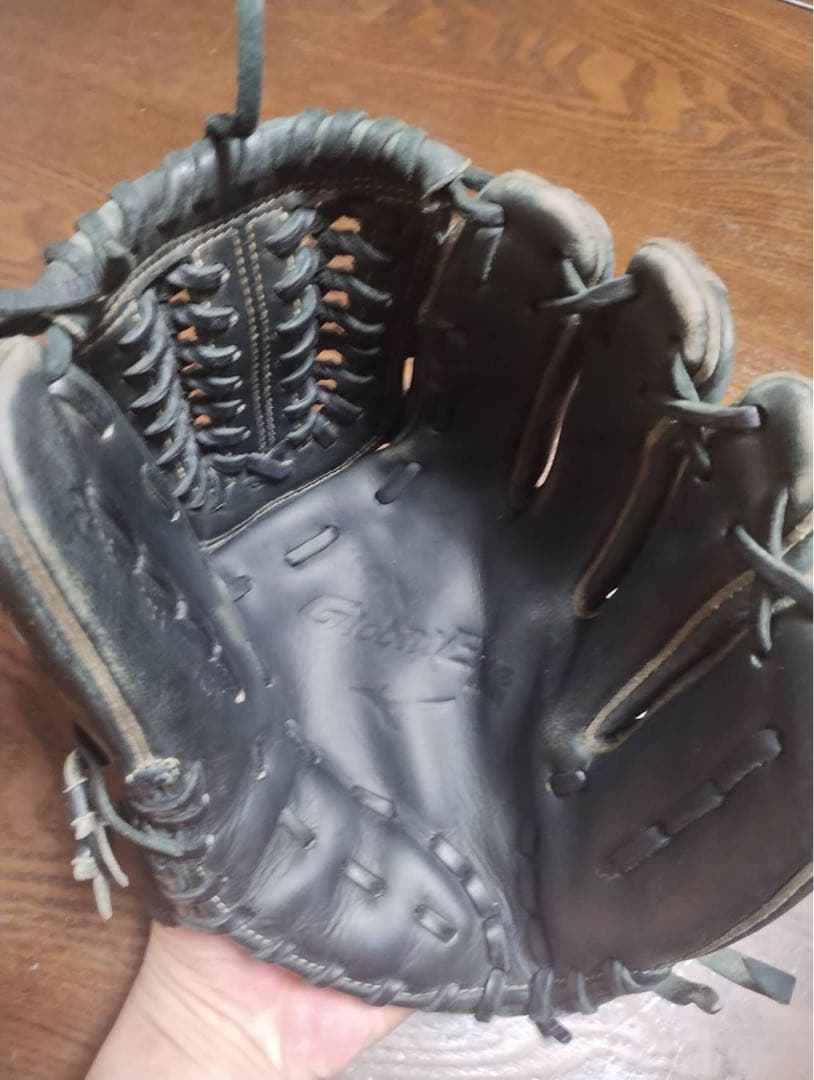 Mizuno ブラック 軟式グローブ