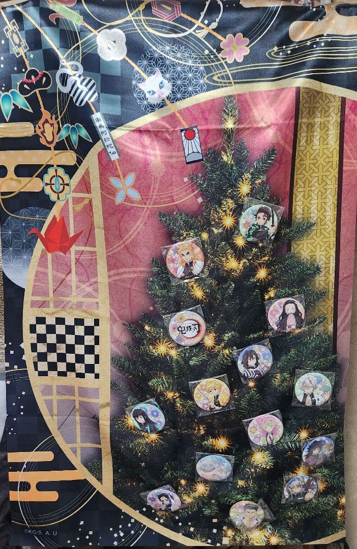 鬼滅の刃　クリスマス　缶バッジ14種　オーナメント　タペストリー