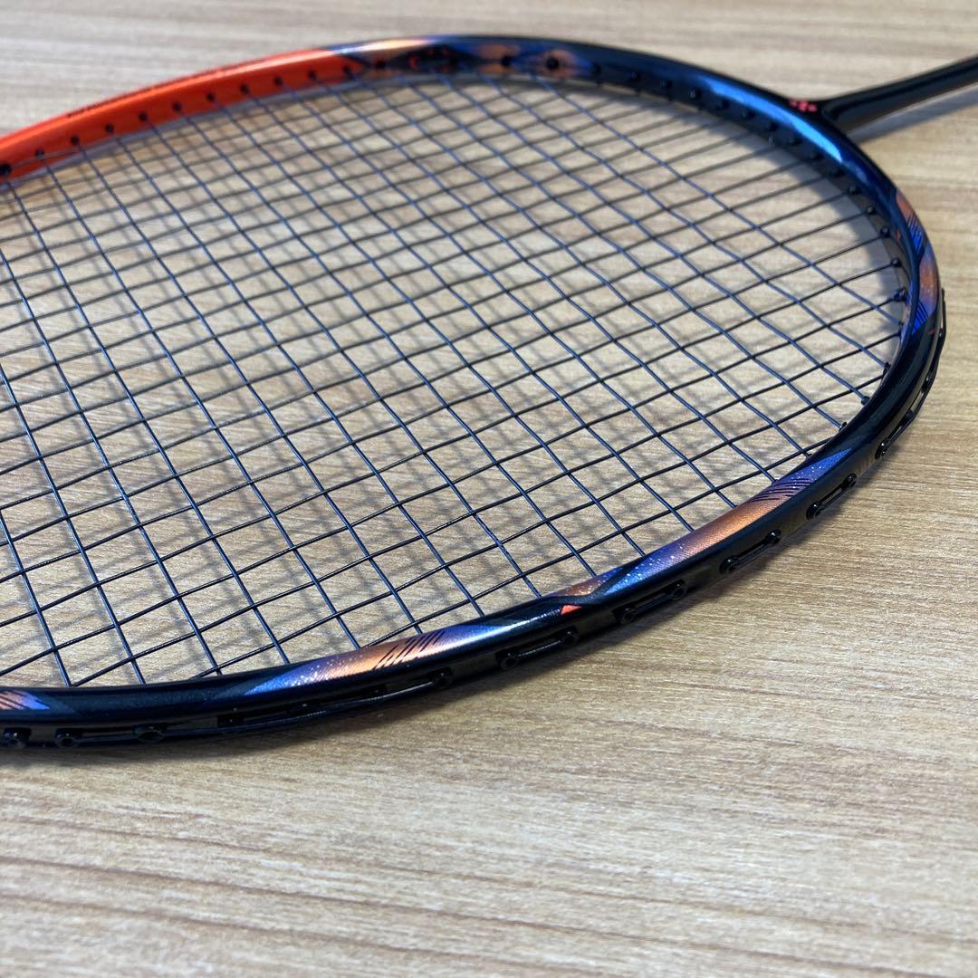 ラケット YONEX ASTROX 77 PRO 4UG5