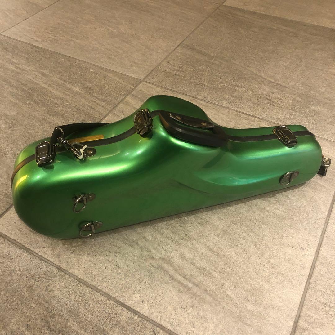 シャイニーケース　アルトサックス　グリーン