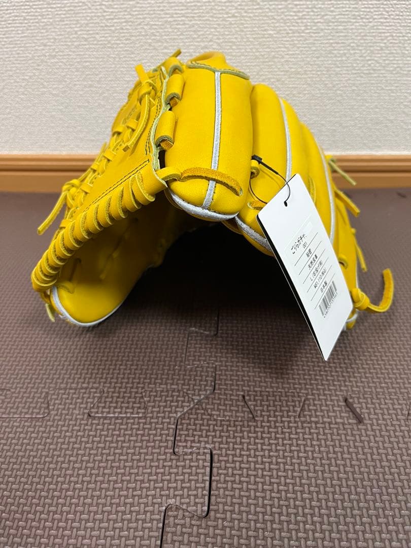 新品未使用　硬式グラブ　ごりらガチャ　001型