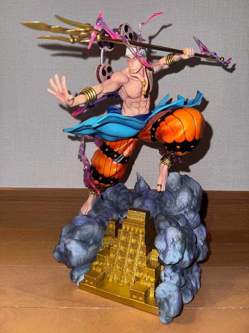 ワンピース エネル フィギュア ゴロゴロ