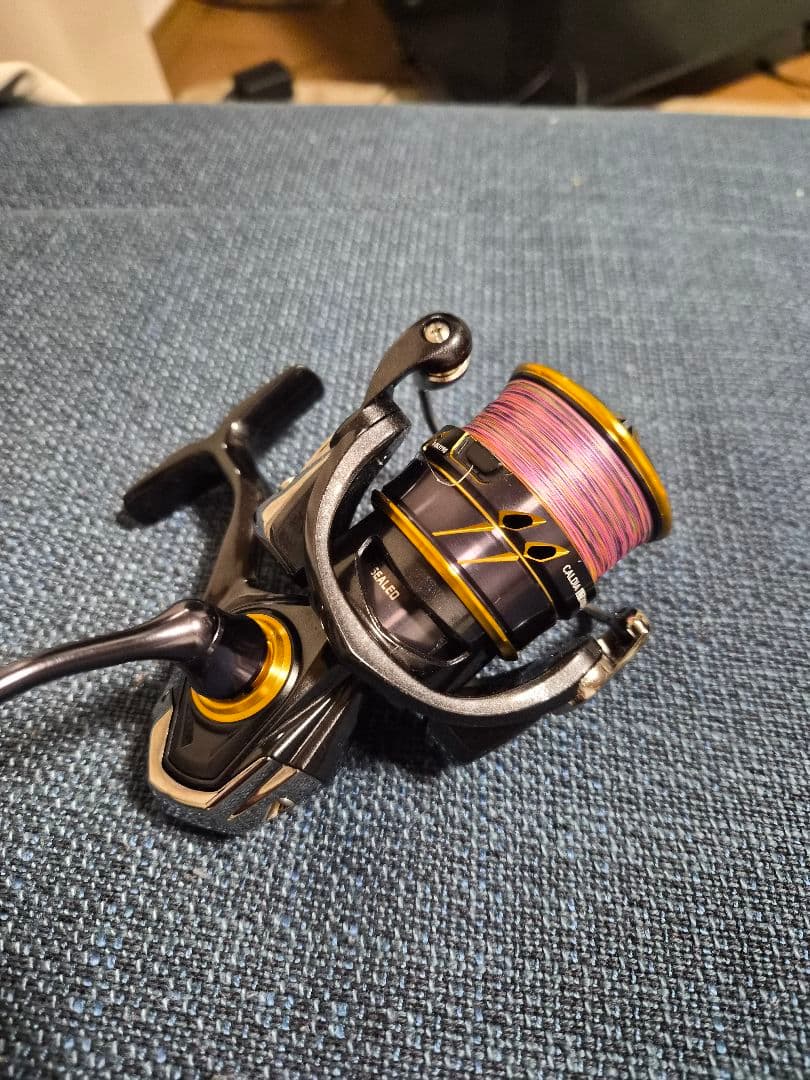 【美品】DAIWA CALDIA LT3000-CXH 21カルディア