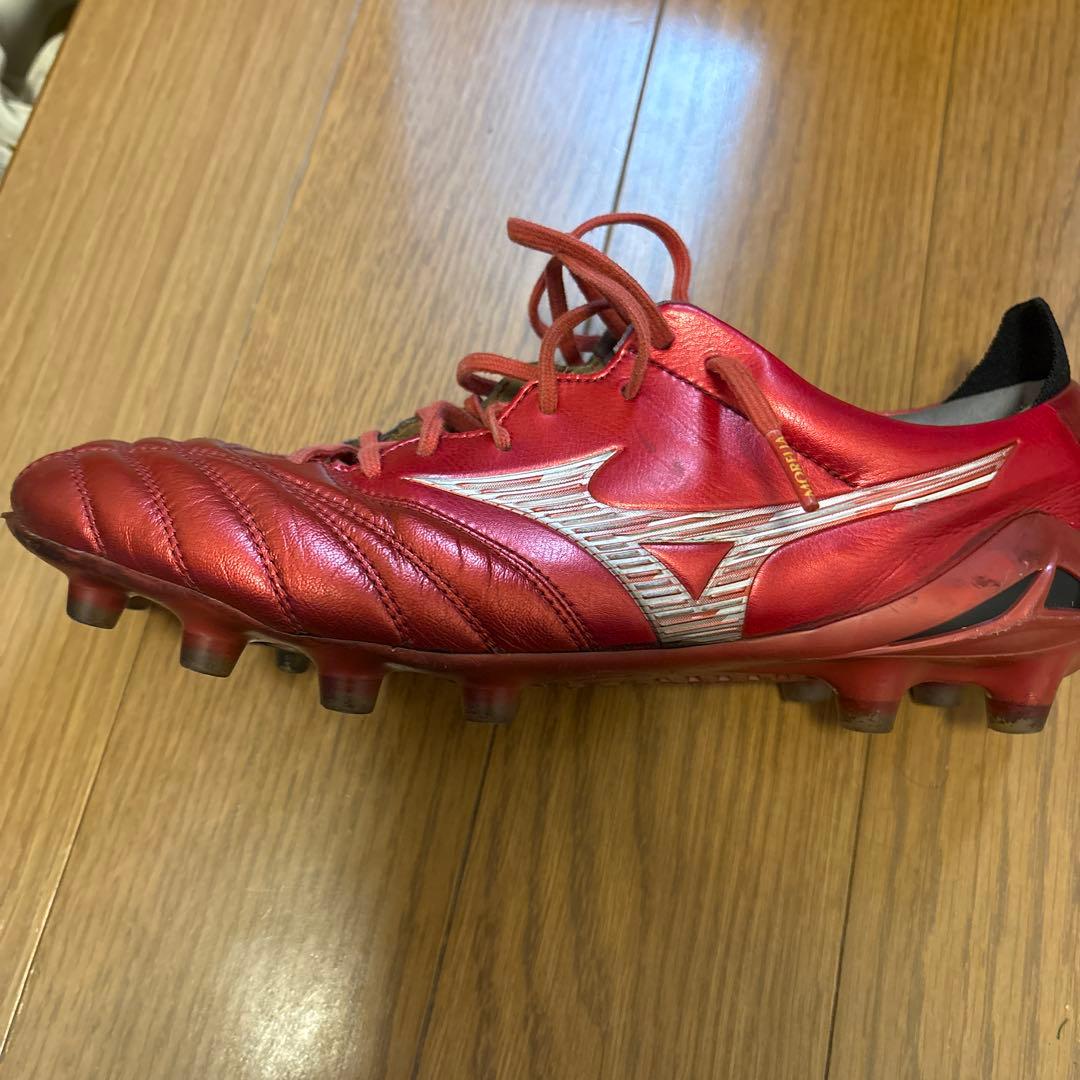 Mizuno Morelia Neo レッド スパイクシューズ モレリア