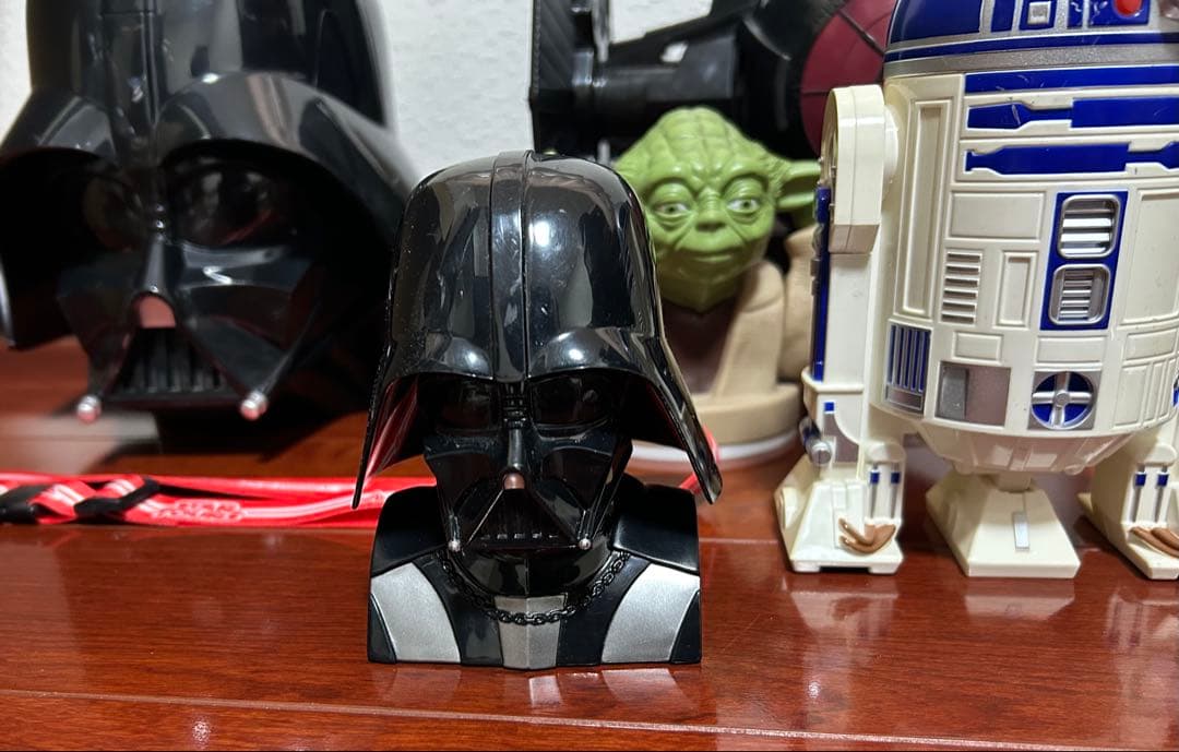 スターウォーズ ディズニーランド ポップコーンバケット スナックケースなど