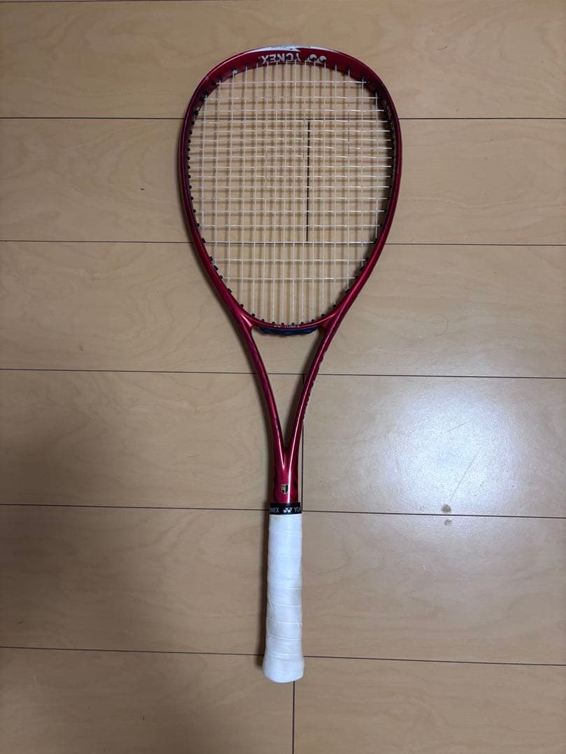 YONEX ボルトレイジ7v クレナイ　ソフトテニス