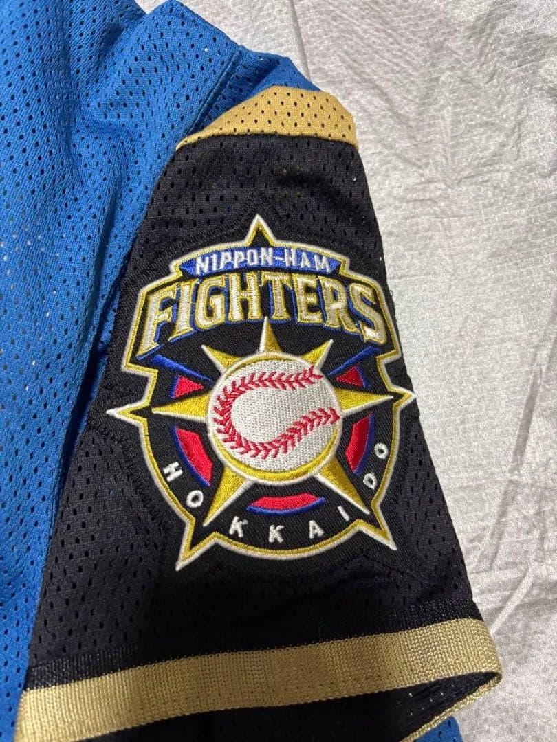 ミズノ製 北海道日本ハムファイターズ 西川遥輝 旧ユニフォーム