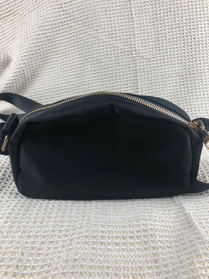 PRADA ブラック ショルダーバッグ ナイロン ノベルティ ブラック a2