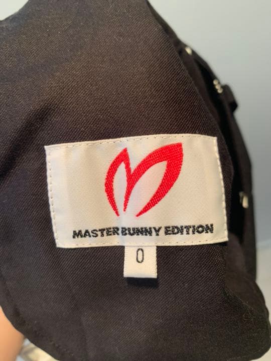美品　マスターバニー　プリーツスカート