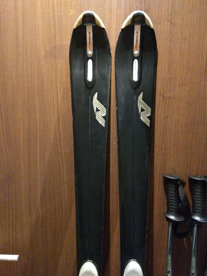 高品質！NORDICA/学生・男性用/カーボンスキーセット・メンテ・WAX済み✔