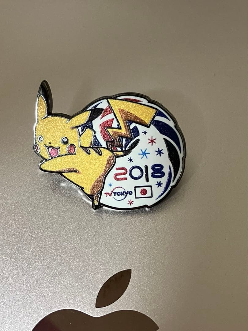 非売品　2018年 オリンピック ピカチュウ ピンバッジ ポケモン ピンズ