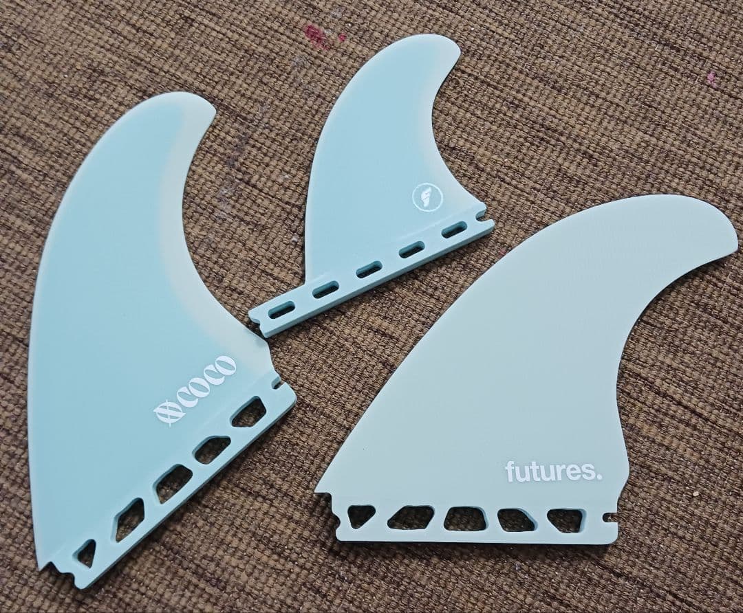 新品　フューチャーフィン　ツインスタビ　ココホー　Future