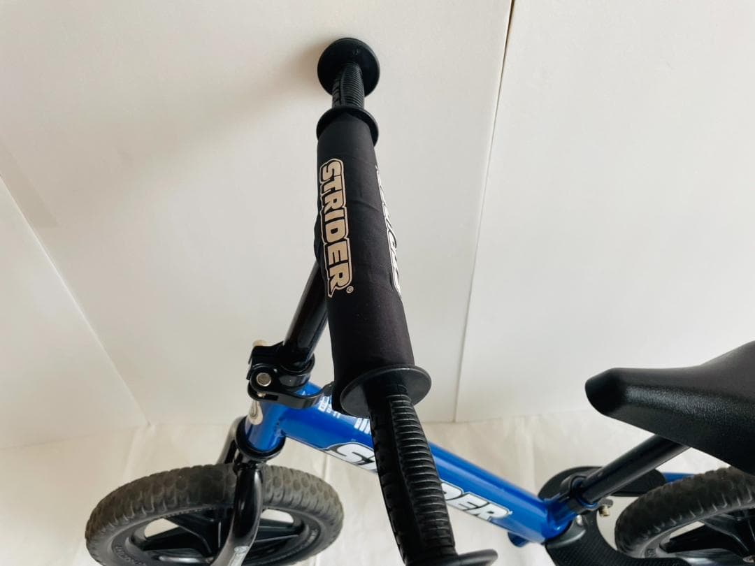 【良品】ストライダー スポーツモデル 12インチ ブルー 日本正規品