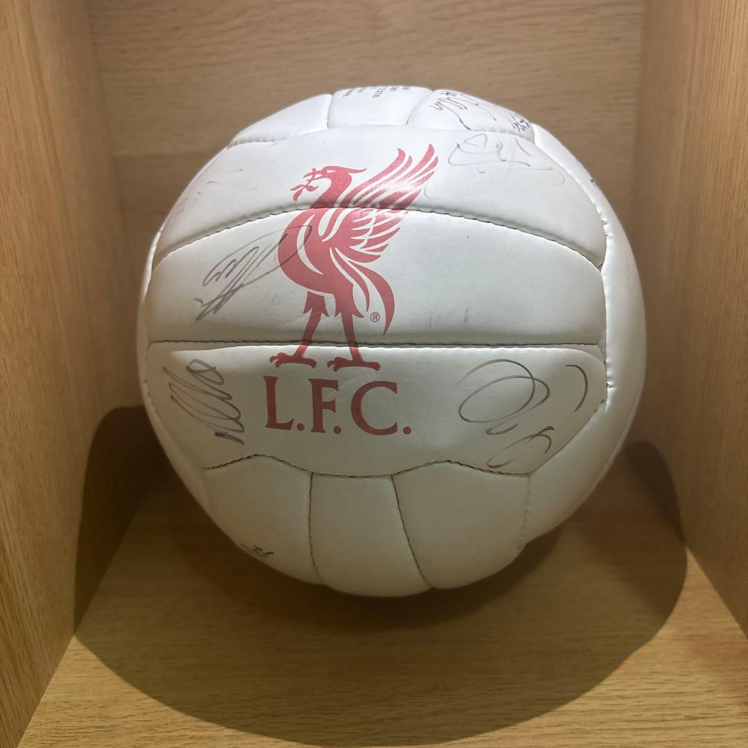 Liverpool FC サイン入りボール