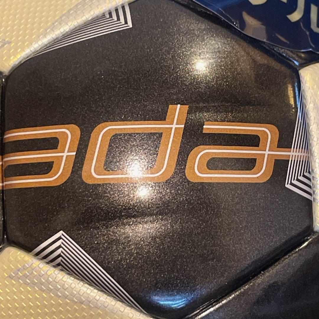 モルテン ペレーダ 4900 4号 キッズ　ゴールドエディション　pelada