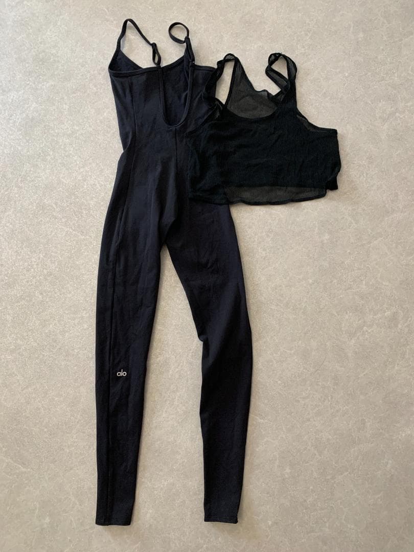 ヨガ・ピラティス alo YOGA Airbrush One And Done Onesie