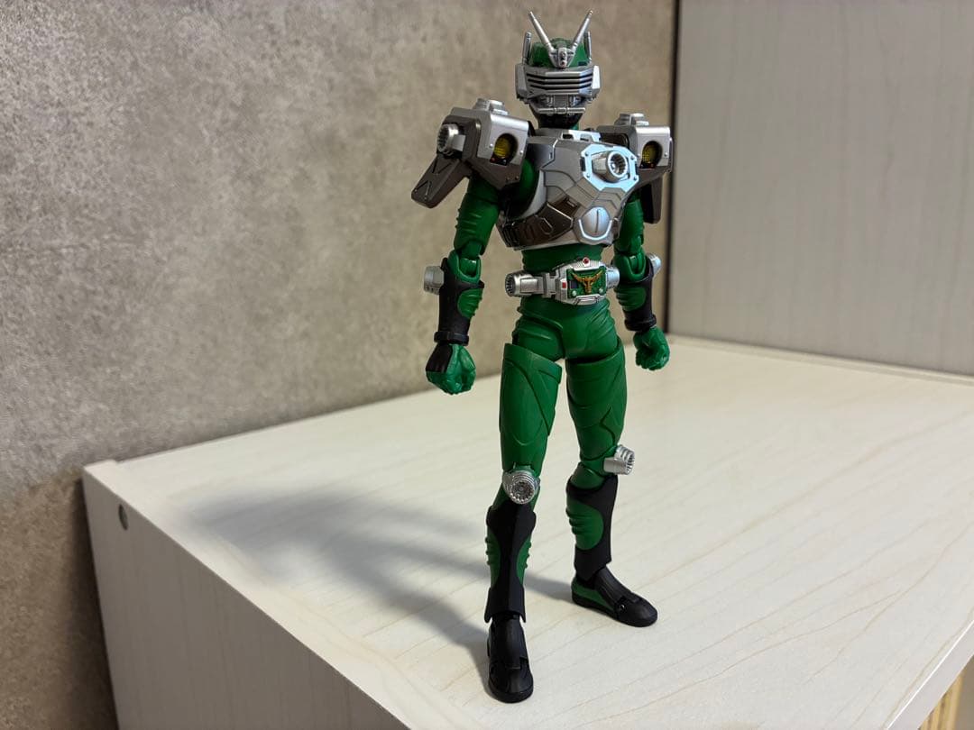 SHFiguarts 仮面ライダーゾルダ