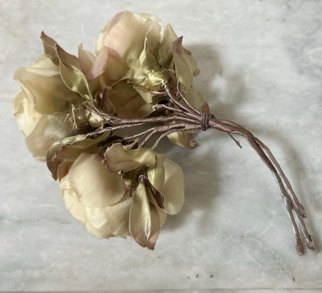 【染め花】オールドローズ　3本　花びら120枚爛漫の薔薇　ハンドメイド