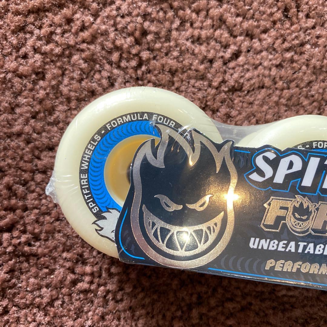 Spitfire フォーマル4 タブレット　54mm 99D スケボーウィール