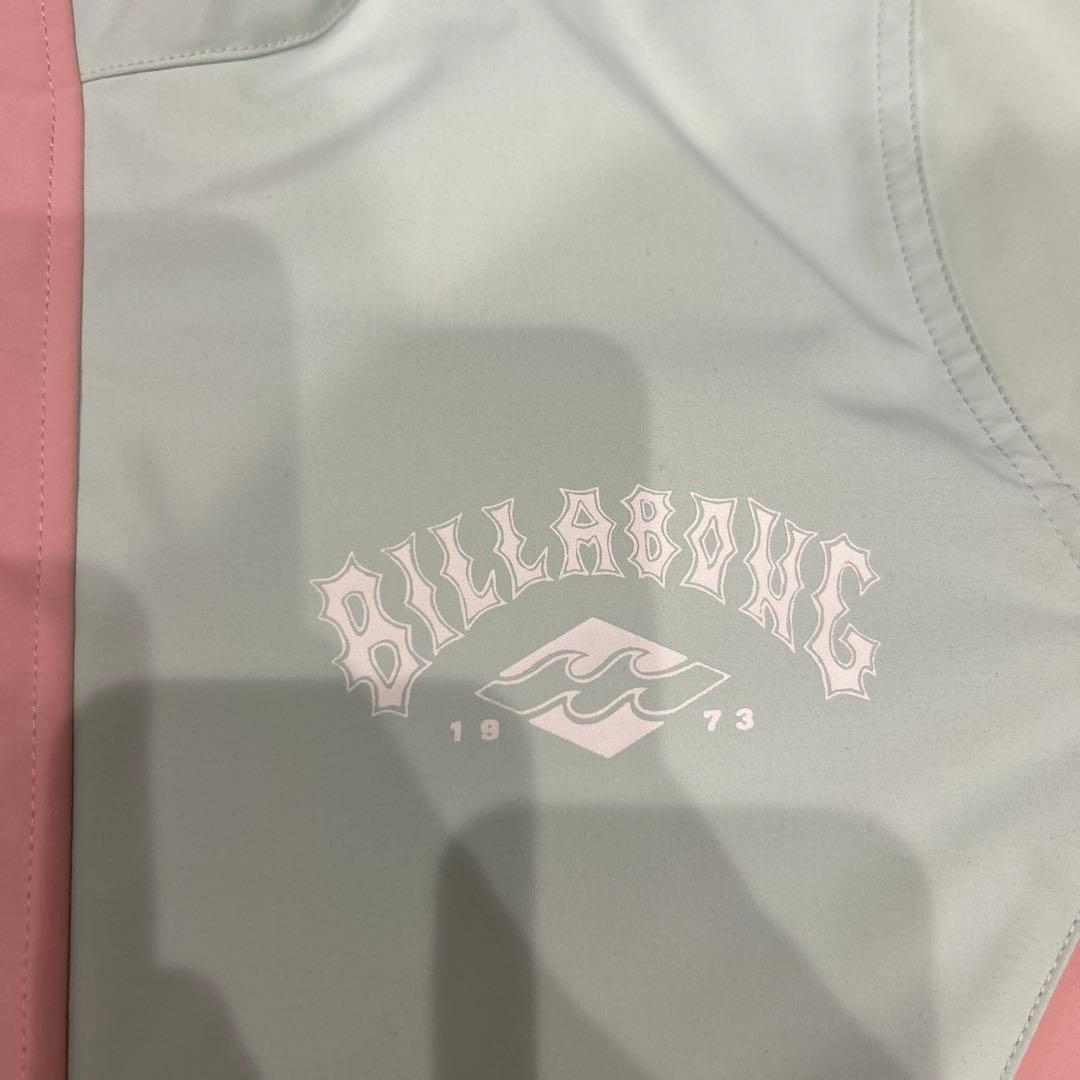 新品未使用 タグ付き BILLABONG スノーボード ウェア 新品 Sサイズ