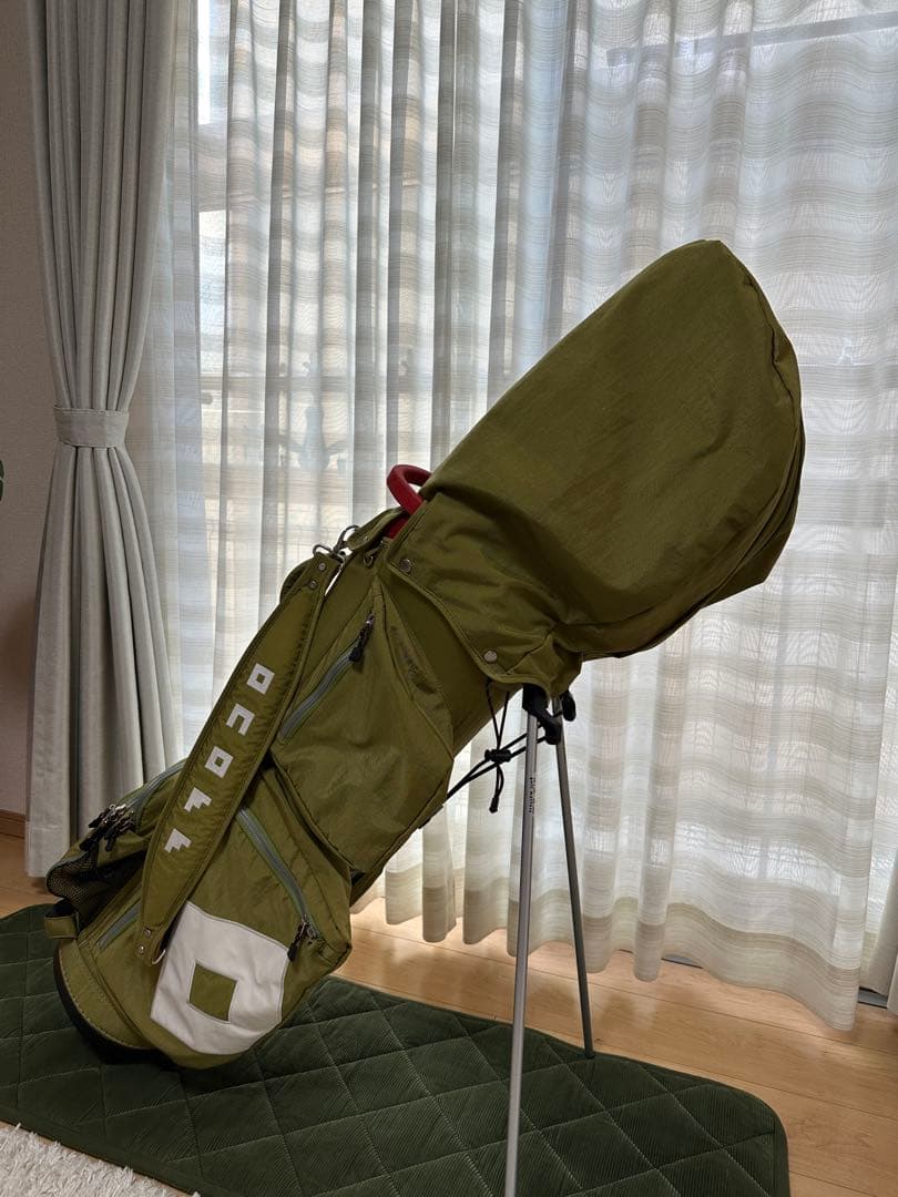 ONOFF 軽量オリーブグリーンキャディバッグ