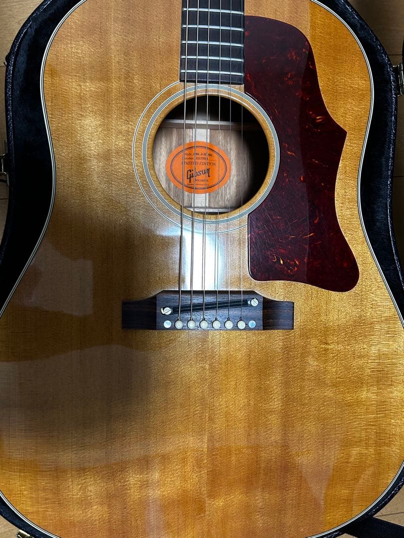 gibson custom shop 1966 J-50 ADJ 2017年製
