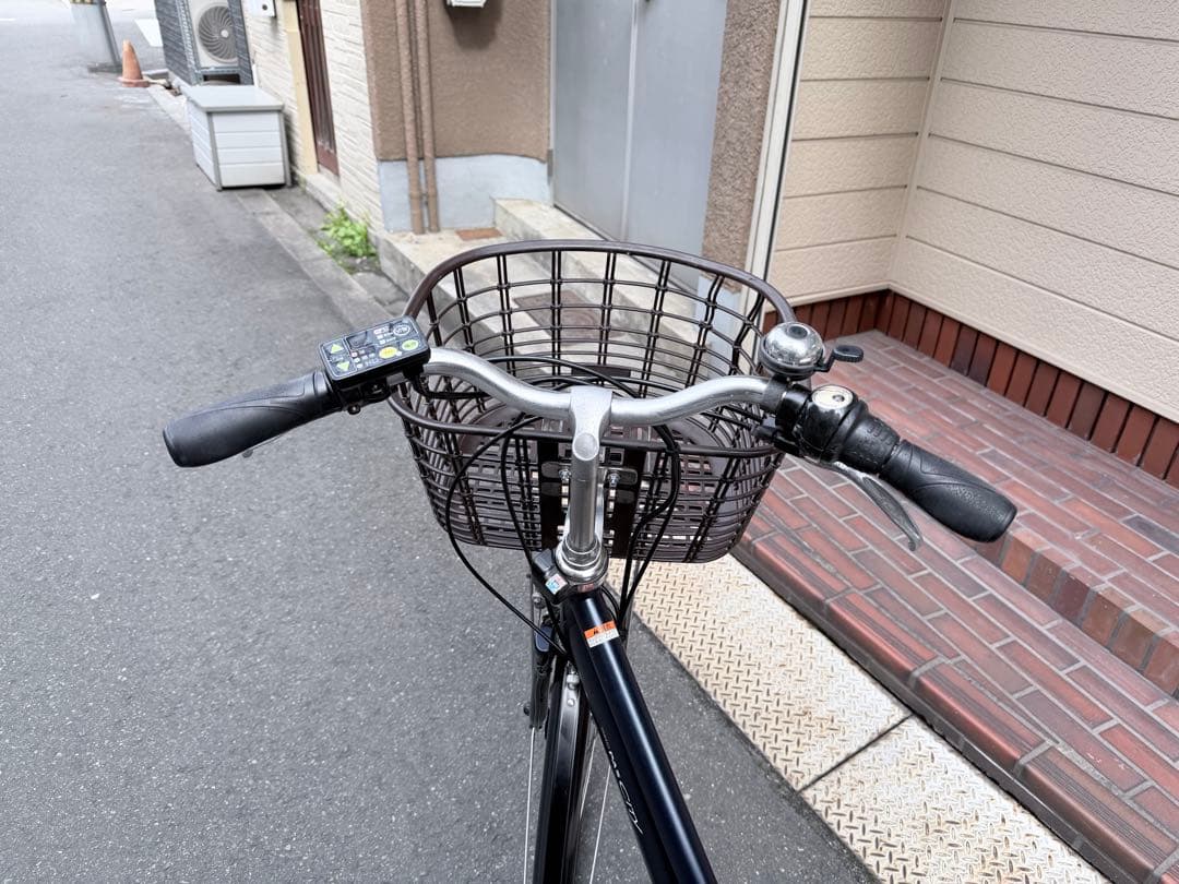 大阪府　ヤマハ　電動アシスト自転車 ネイビー 前バスケット付き