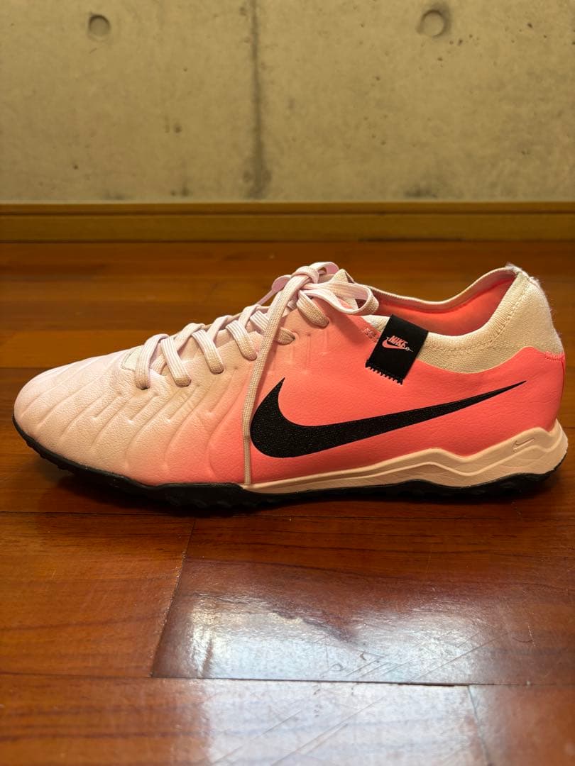 Nike ティエンポ フットサルシューズ インドア ピンク 27.5cm