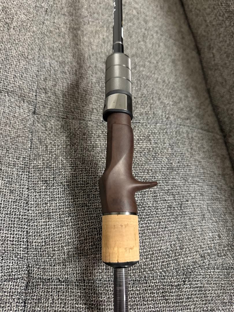 Fishman フィッシュマン Seadz Varuna J-632