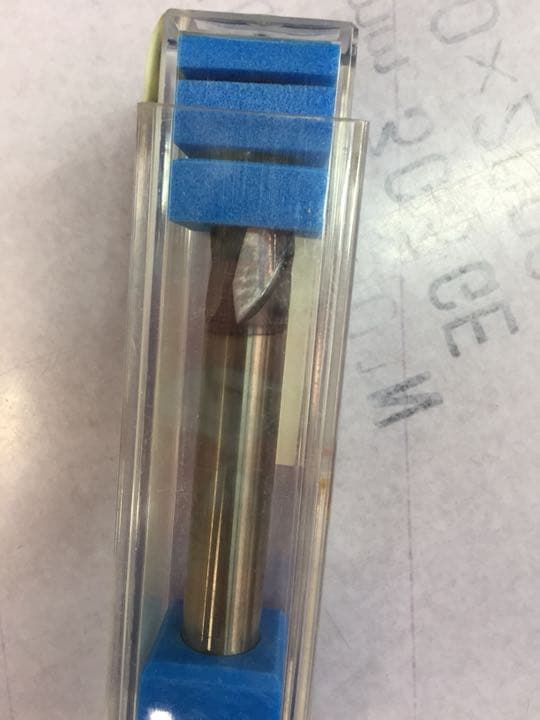kobelco R8エンドミル