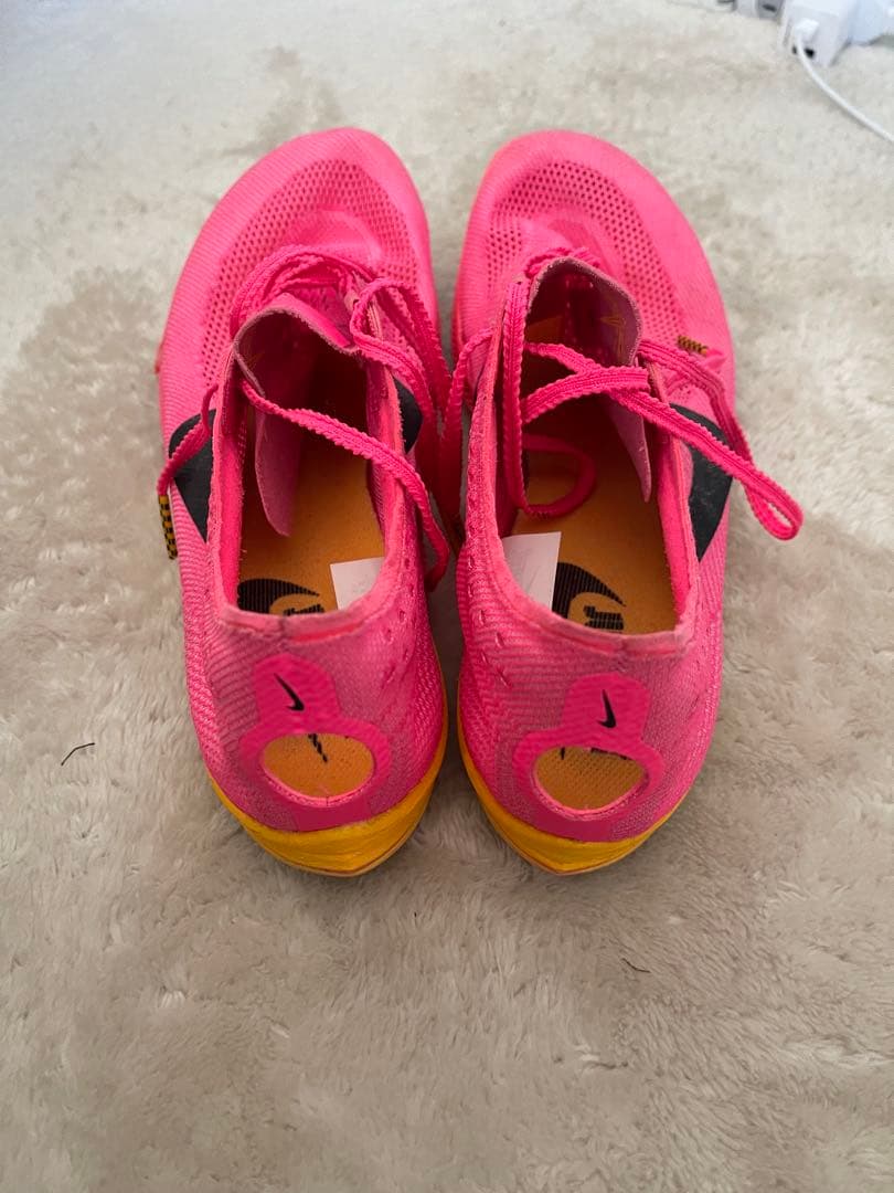 Nike ドラゴンフライ ピンク
