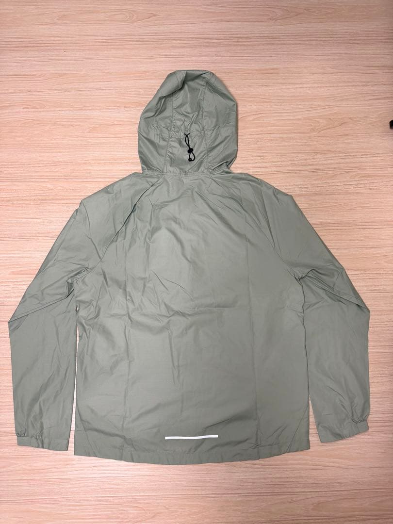 [新品] NIKE ナイキ　ランニングジャケット　パーカー　XLサイズ　グリーン