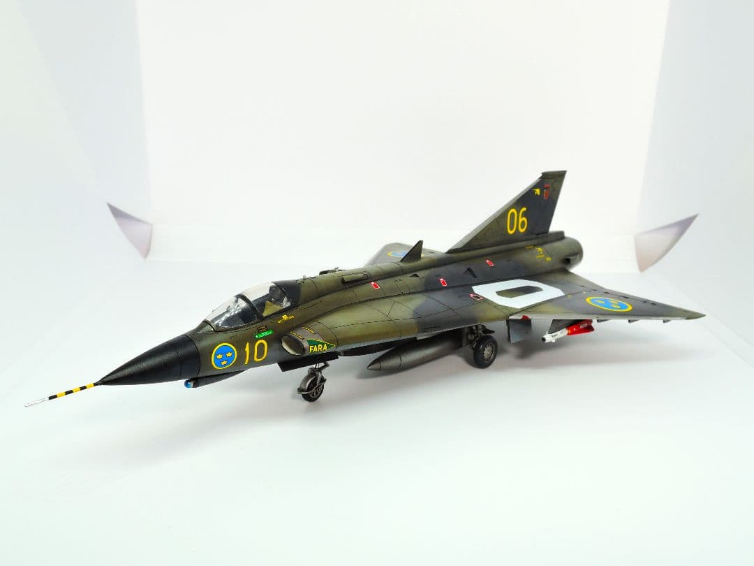 【完成品】ハセガワ 1/72 J35F ドラケン