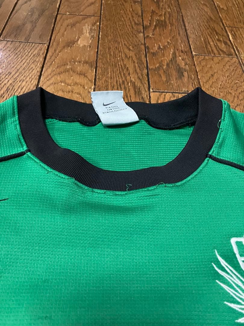 【非売品】専修大学サッカー部ユニフォームNikeモデル 上下セット グリーン
